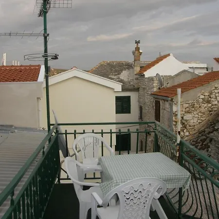 Daire Apartments Primosten *