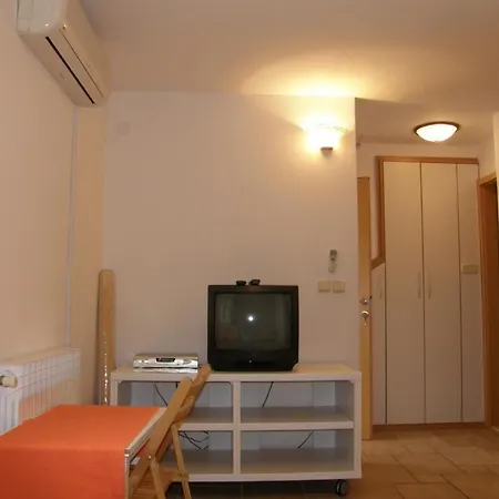 Apartments Primosten Daire Primošten