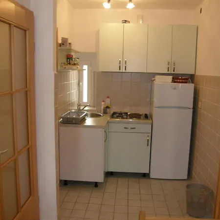 Apartments Primosten