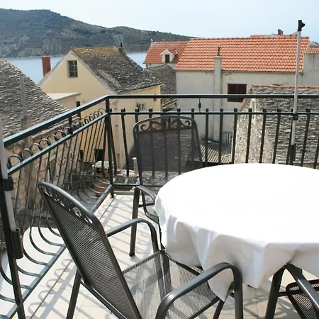 Apartments Primosten Daire